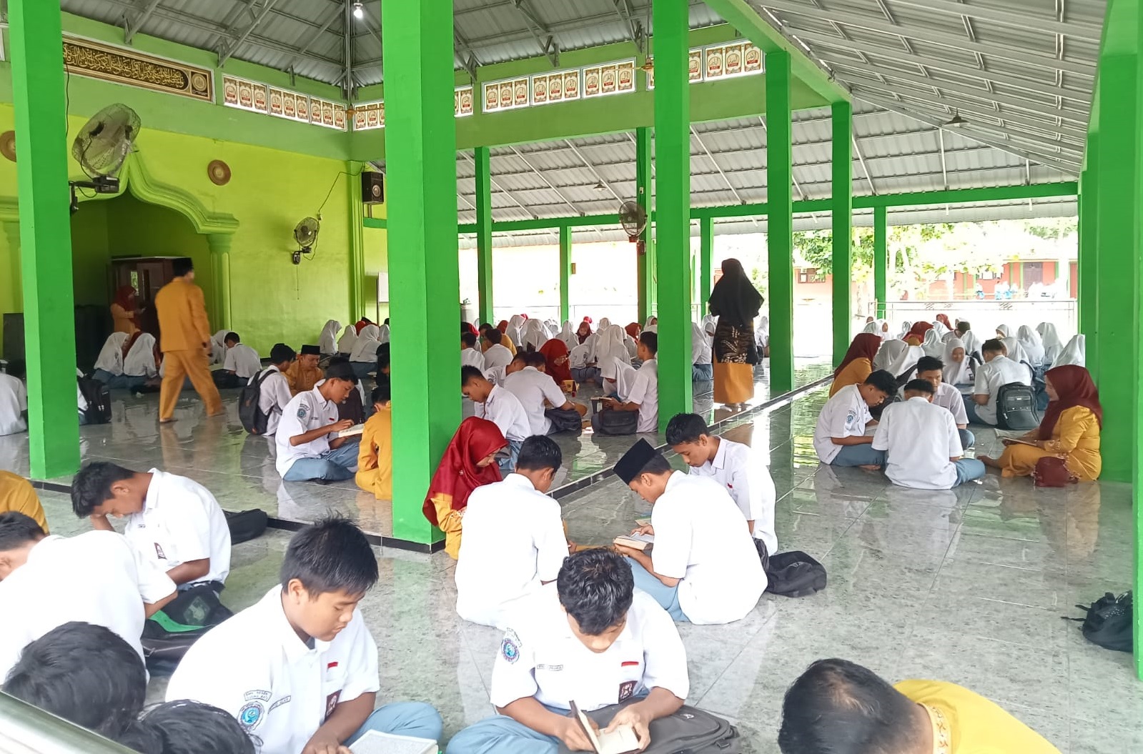 Hari ke-1 Pesantren Ramadhan di SMK Negeri 1 Ujungbatu