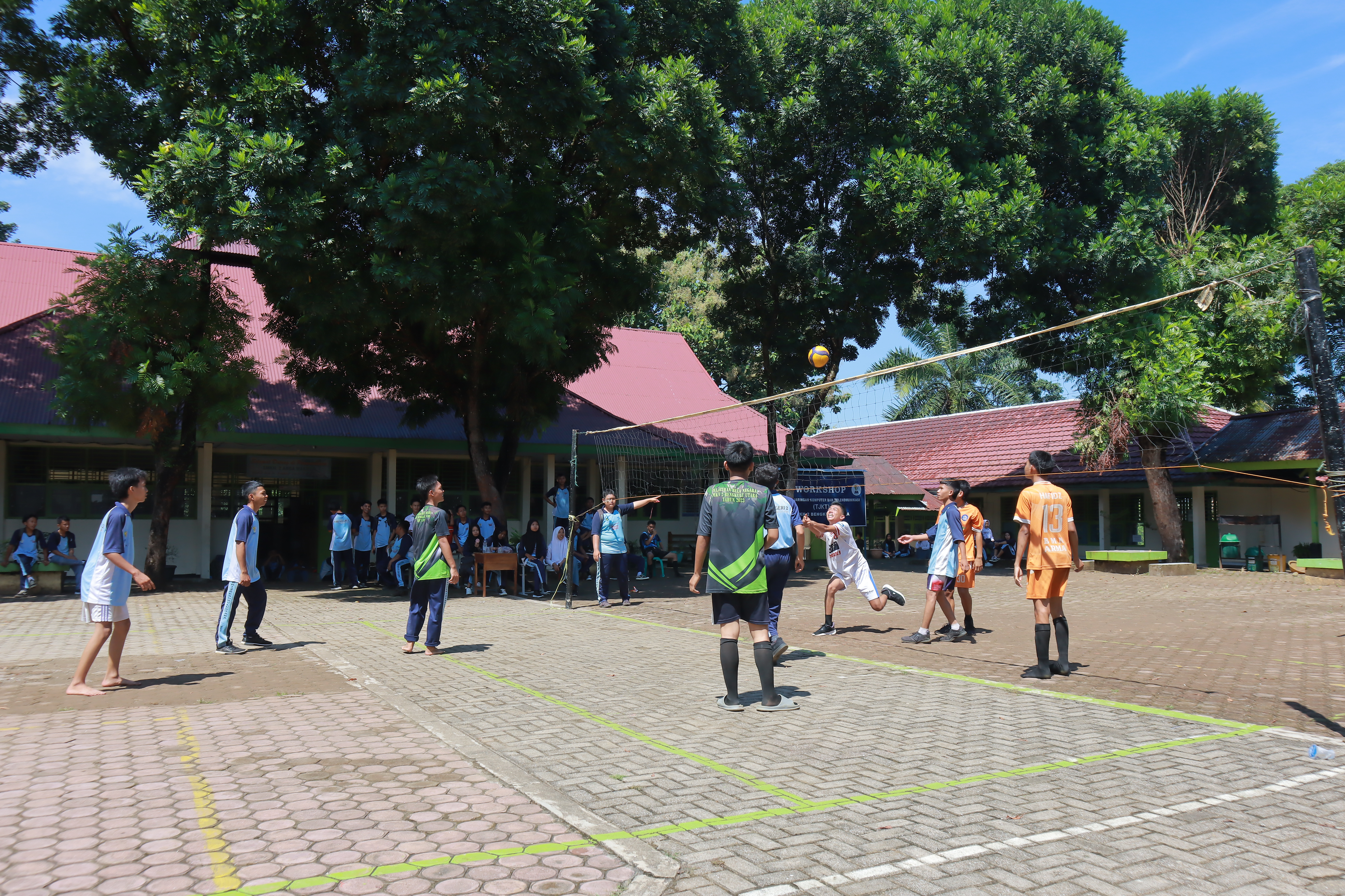Kegiatan Class Meeting SMKN 2 Bengkulu Utara