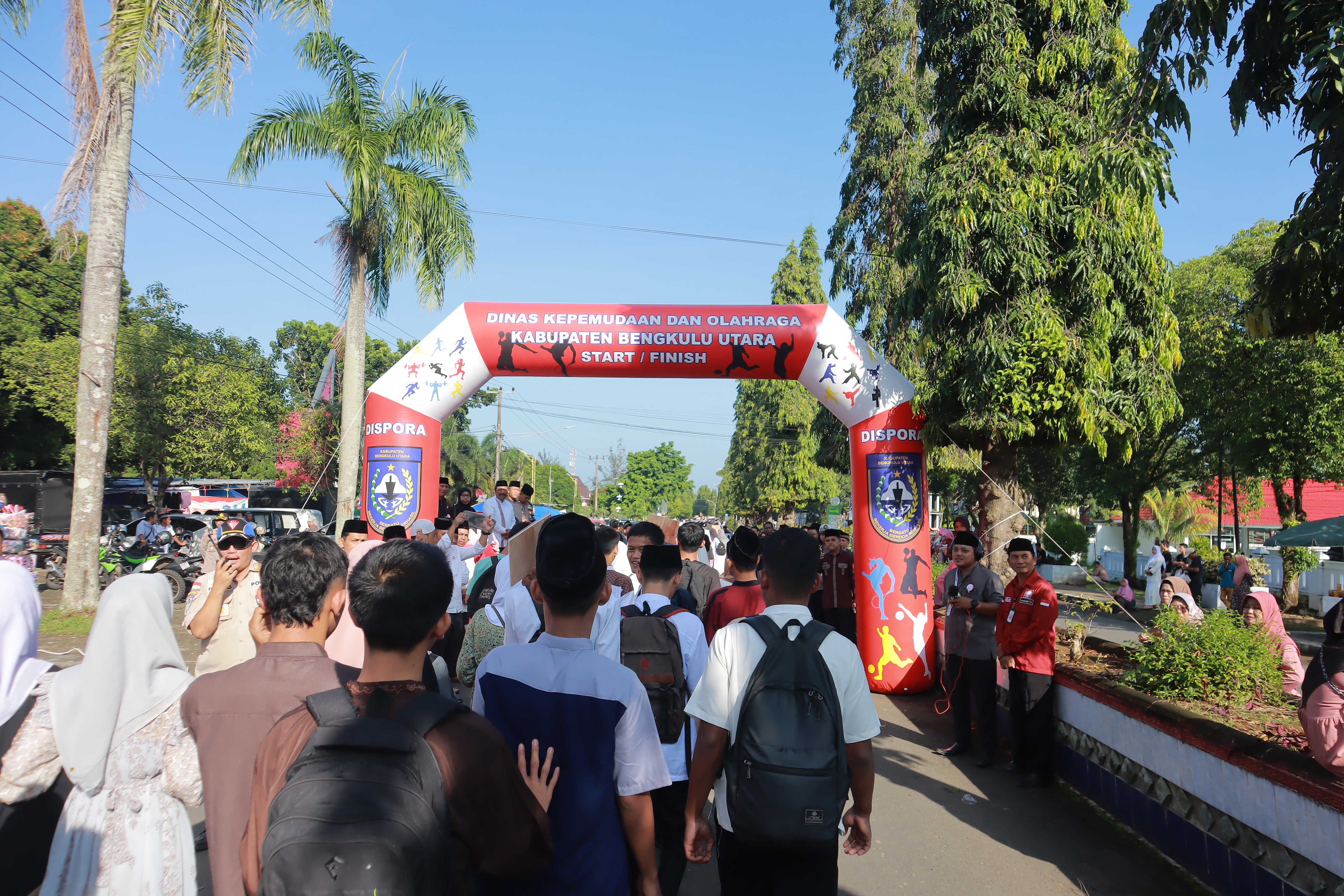 Pawai Taaruf Pembukaan MTQ Ke-XXXIV Tingkat Provinsi Bengkulu 2024