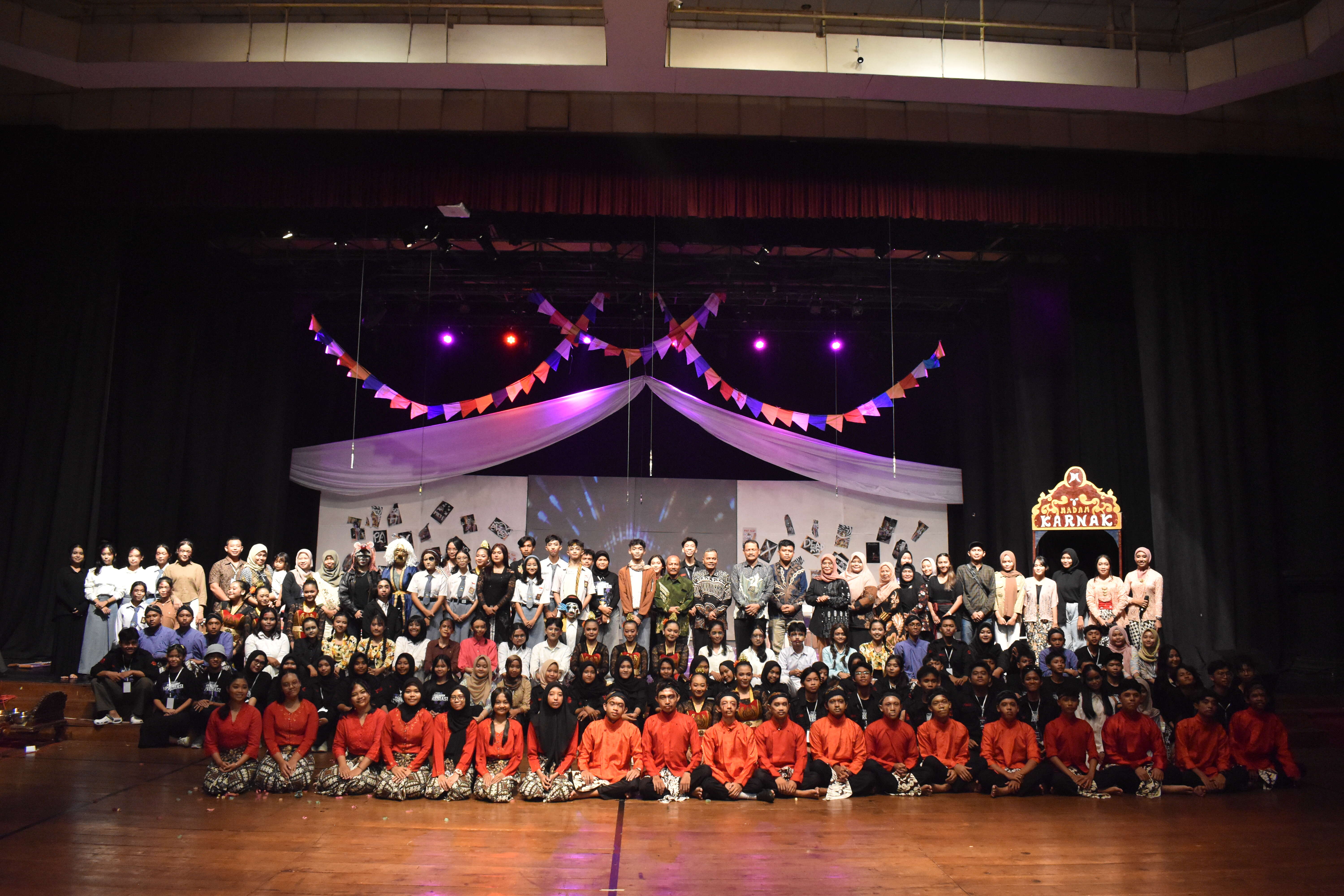 Pagelaran Apresiasi Seni SMK N 2 DEPOK