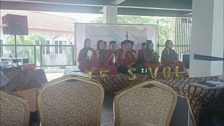 TIM HADROH SMKN 3 BATAM MEMENANGKAN JUARA I LOMBA HADROH TINGKAT SE KOTA BATAM