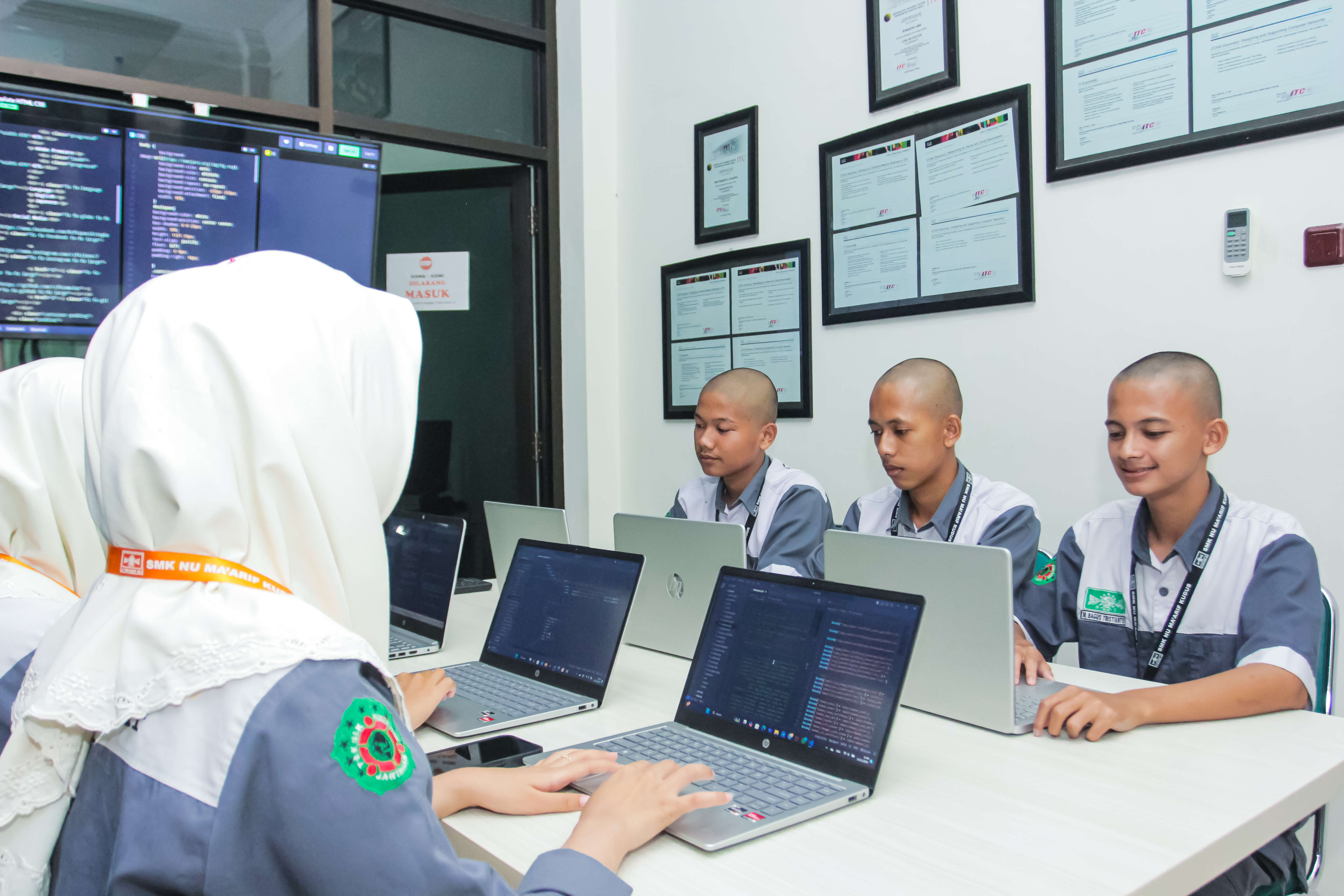 Teknik Komputer dan Jaringan