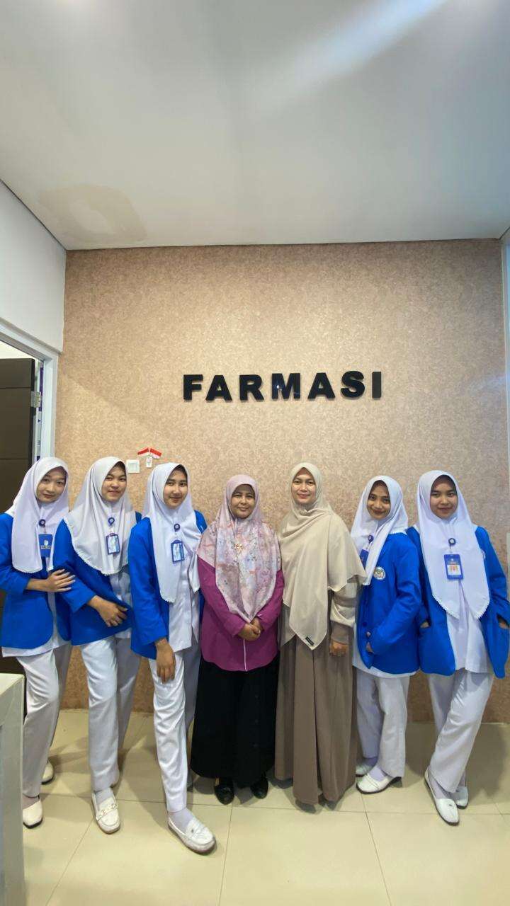 KEGIATAN PRAKTEK KERJA LAPANGAN (PKL) KELAS XII FARMASI DI PUSKSMAS GUGUAK PANJANG DAN PUSKESMAS MANDIANGIN KOTO SELAYAN