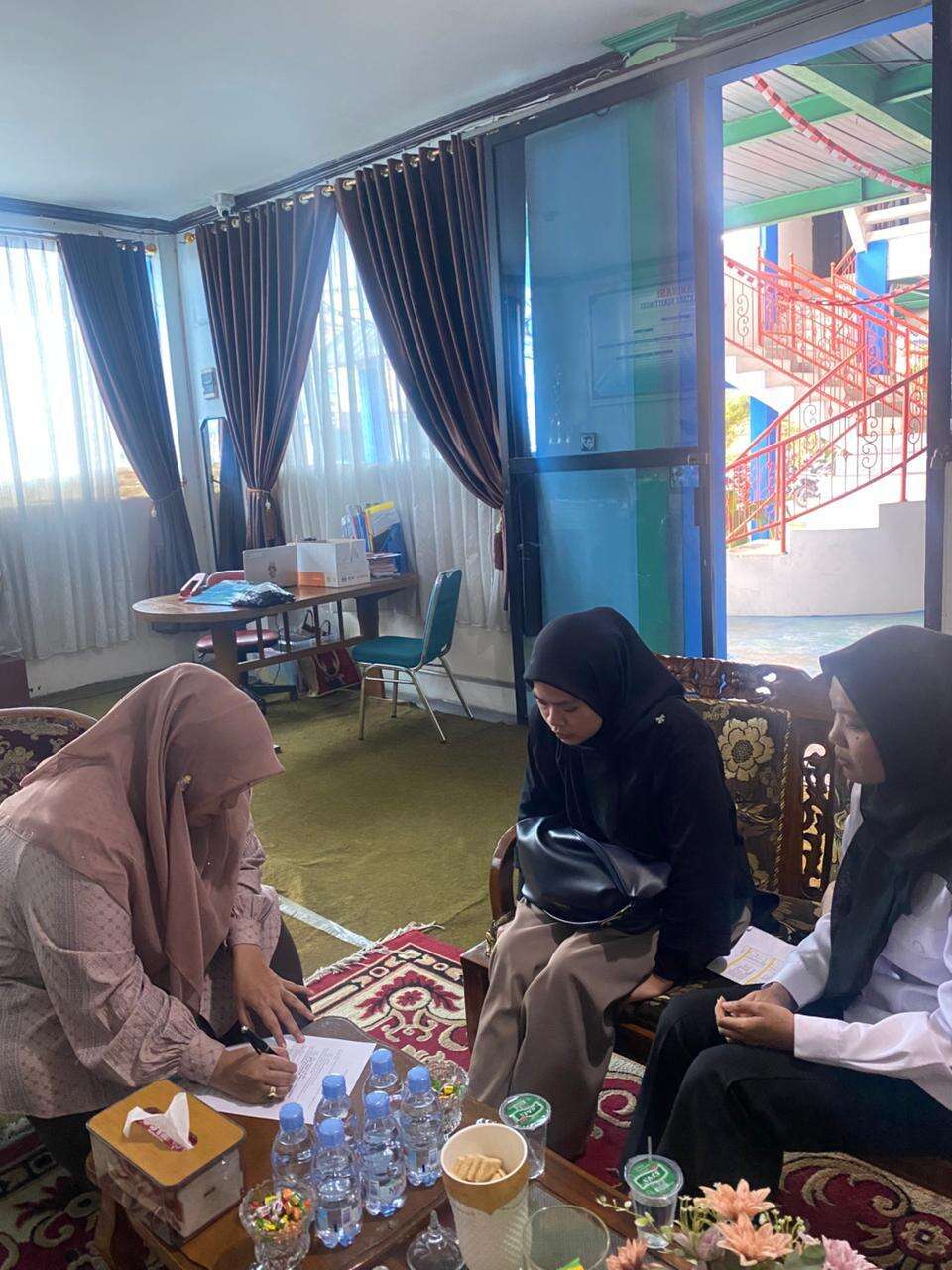 MOU MAKANAN BERGIZI GRATIS (MBG) SIMPANG TALUAK BUKITTINGGI DENGAN SMK KESEHATAN PRIMA NUSANTARA BUKITTINGGI