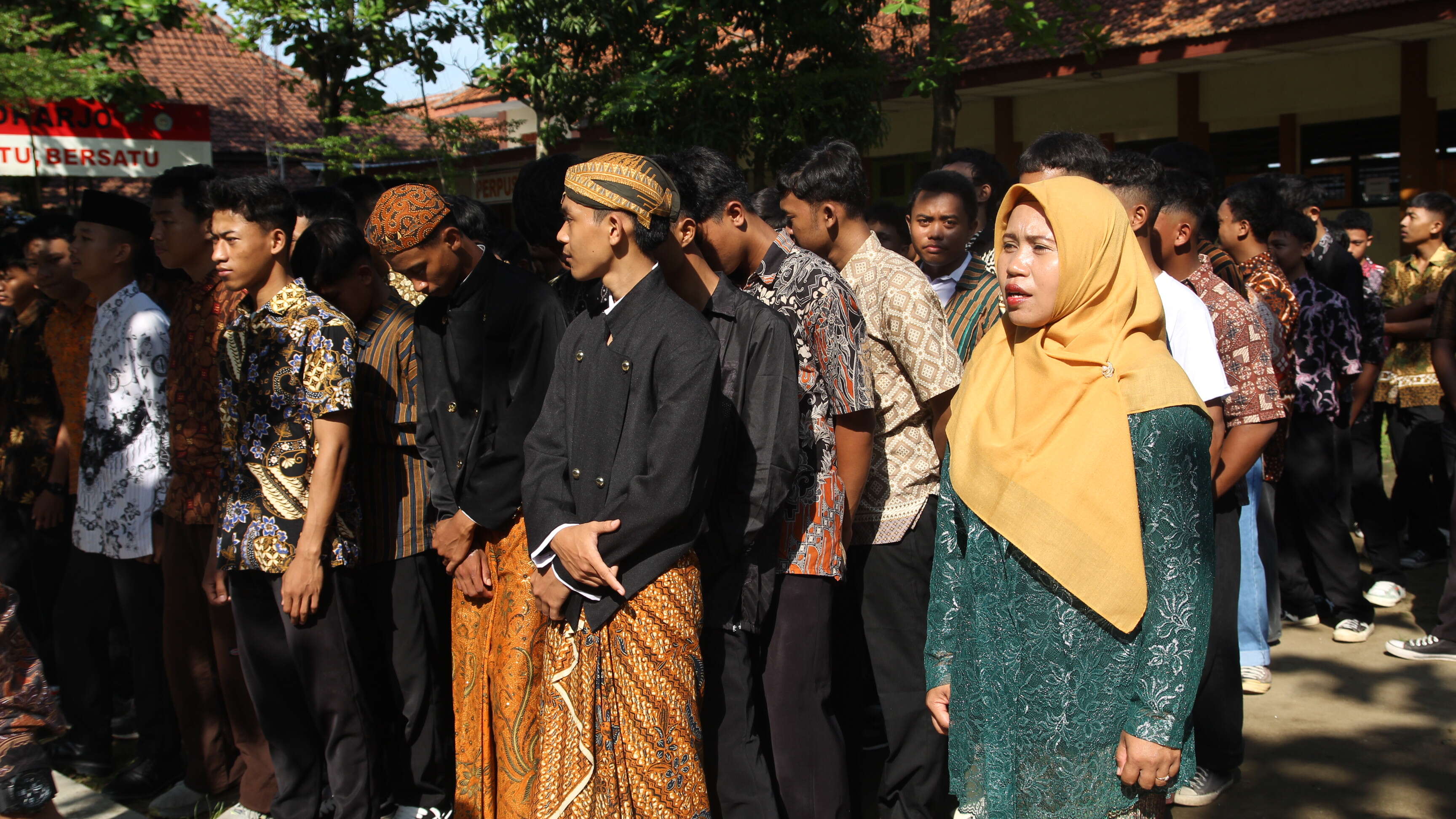 Memperingati Hari Kartini