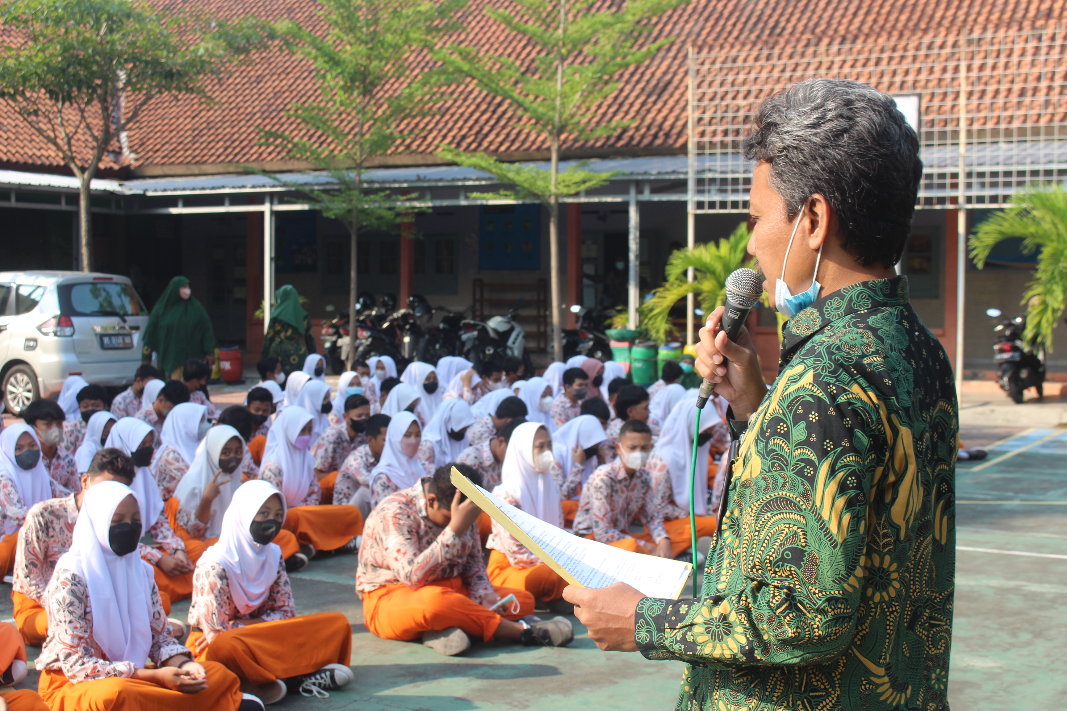 Pembekalan Menghadapi Ujian Sekolah 2022 oleh Kepala Sekolah Drs. WS Gunawan, M.Pd