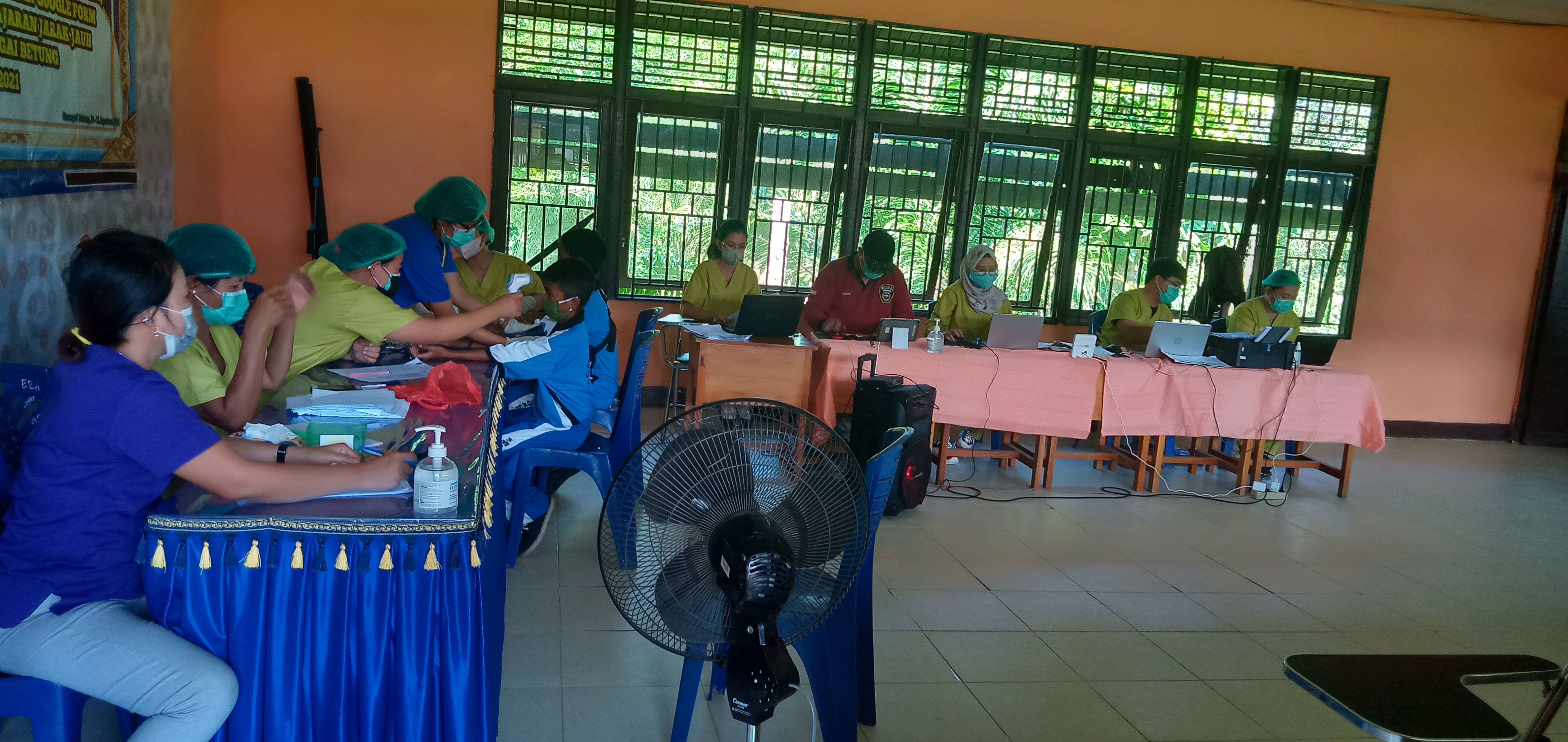 Kegiatan Vaksin Dosis 1 Bagi Siswa SMPN 1 Sungai Betung