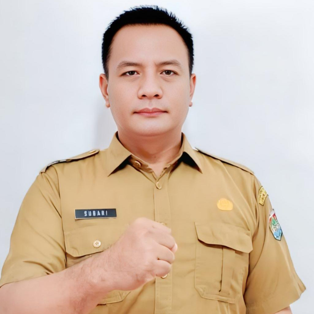 Foto Kepala Sekolah Kepala Sekolah SMPN 3 Lubuklinggau