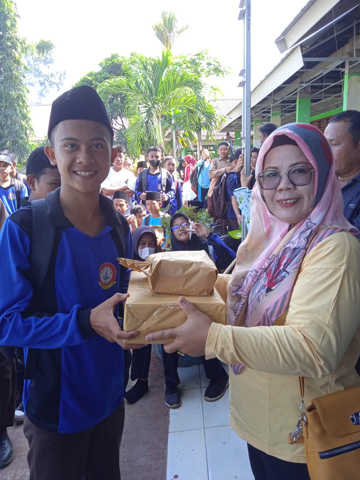 Upacara dan Lomba dalam rangka memperingati HUT RI ke-77 Tahun 2022