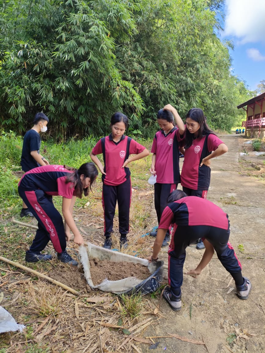 Gotong Royong dan Kerja Bakti Mewujudkan Lingkungan Bersih dan Asri