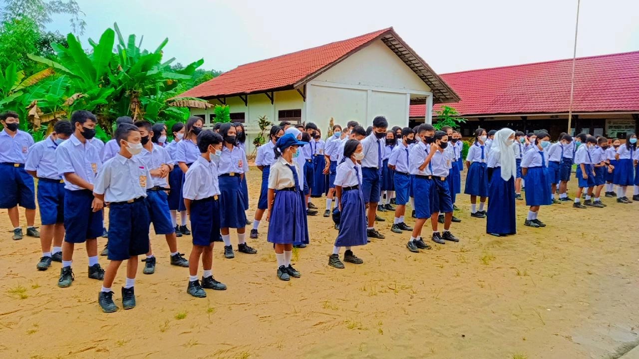Apel dan Halal Bihalal SMPN 6 Jelimpo