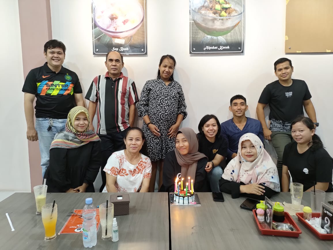 Buka Puasa Bersama Dewan Guru SMPN 6 Jelimpo TA 2021/2022