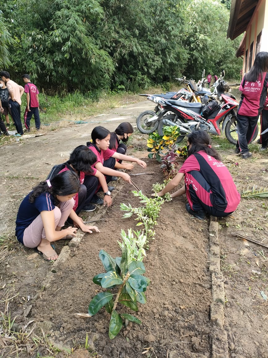Gotong Royong dan Kerja Bakti Mewujudkan Lingkungan Bersih dan Asri