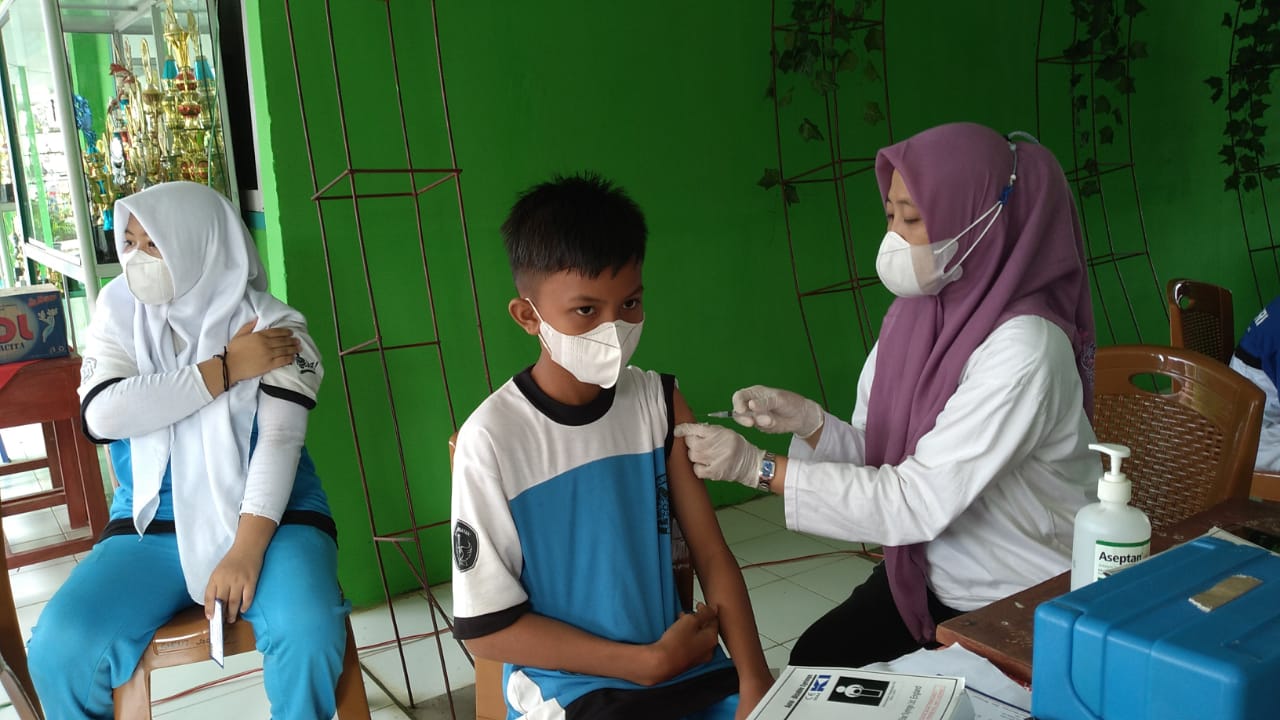 vaksin siswa SMPN 7 Lubuklinggau