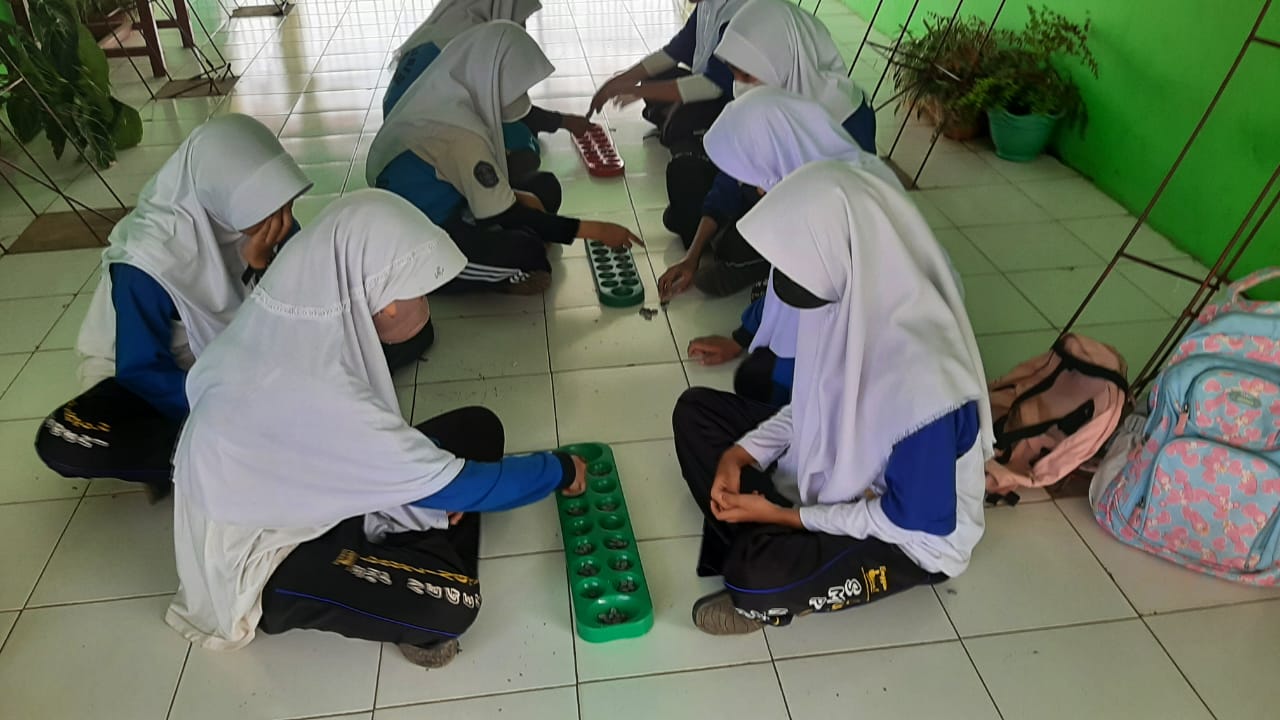 Permainan tradisional  congklak
