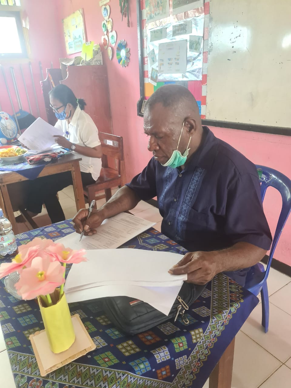 Ujian Sekolah Hari Ke-1 Kelas 9