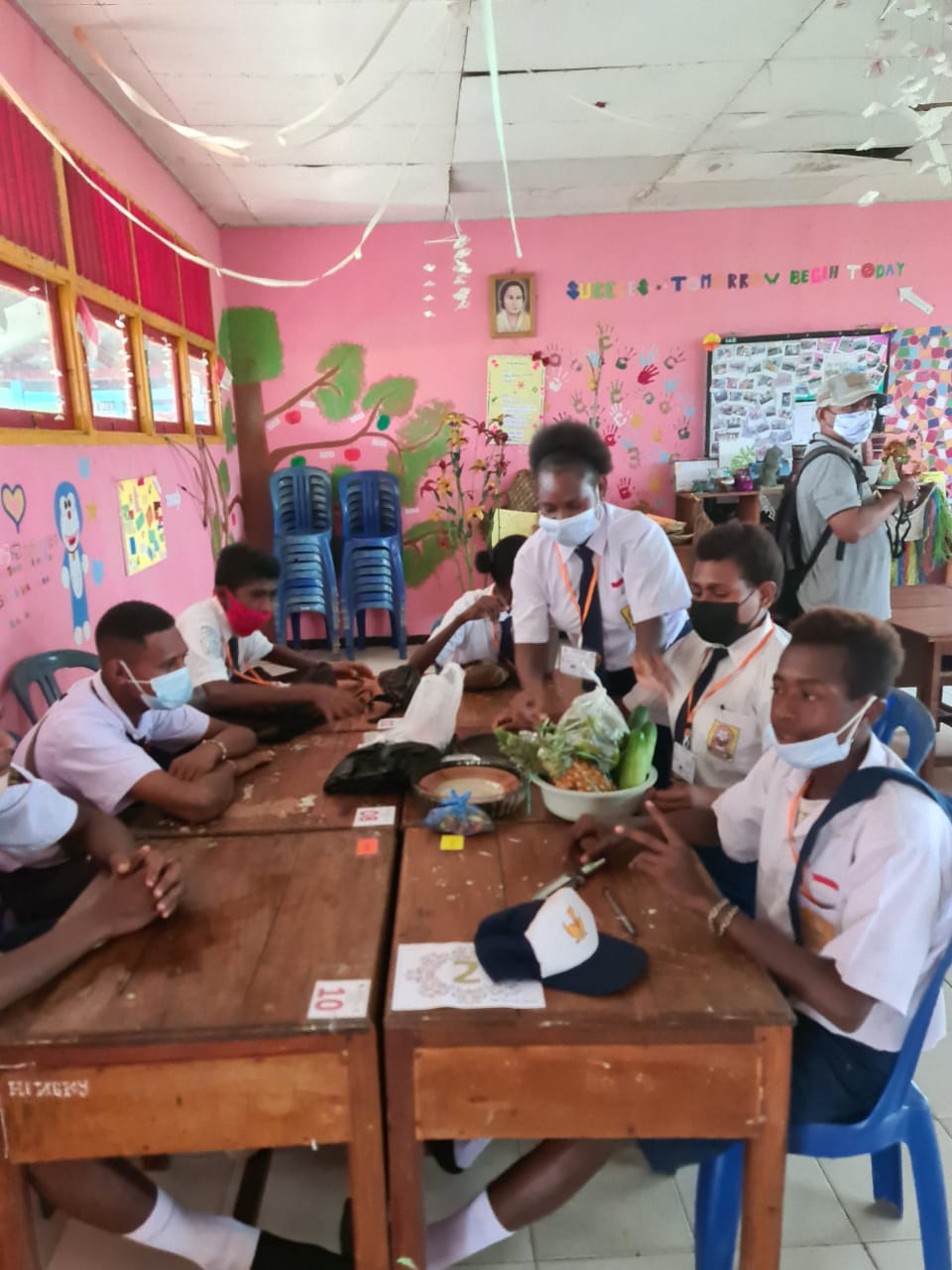 Ujian Sekolah Hari Ke-1 Kelas 9