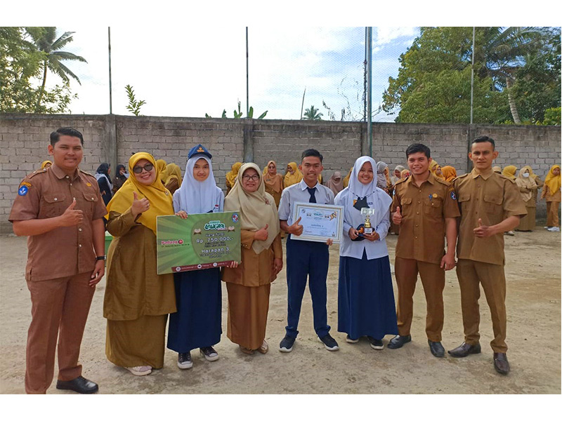 PEMEBERIAN PIALA & PIAGAM PENGHARGAAN JUARA HARAPAN 3 CERDAS QUR'AN TINGKAT KAB. 50 KOTA