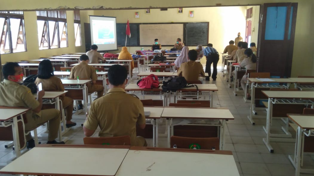 Sosialisasi Asesmen Nasional dan Kompetensi Minimum Sebagai Penggananti Ujian Nasional