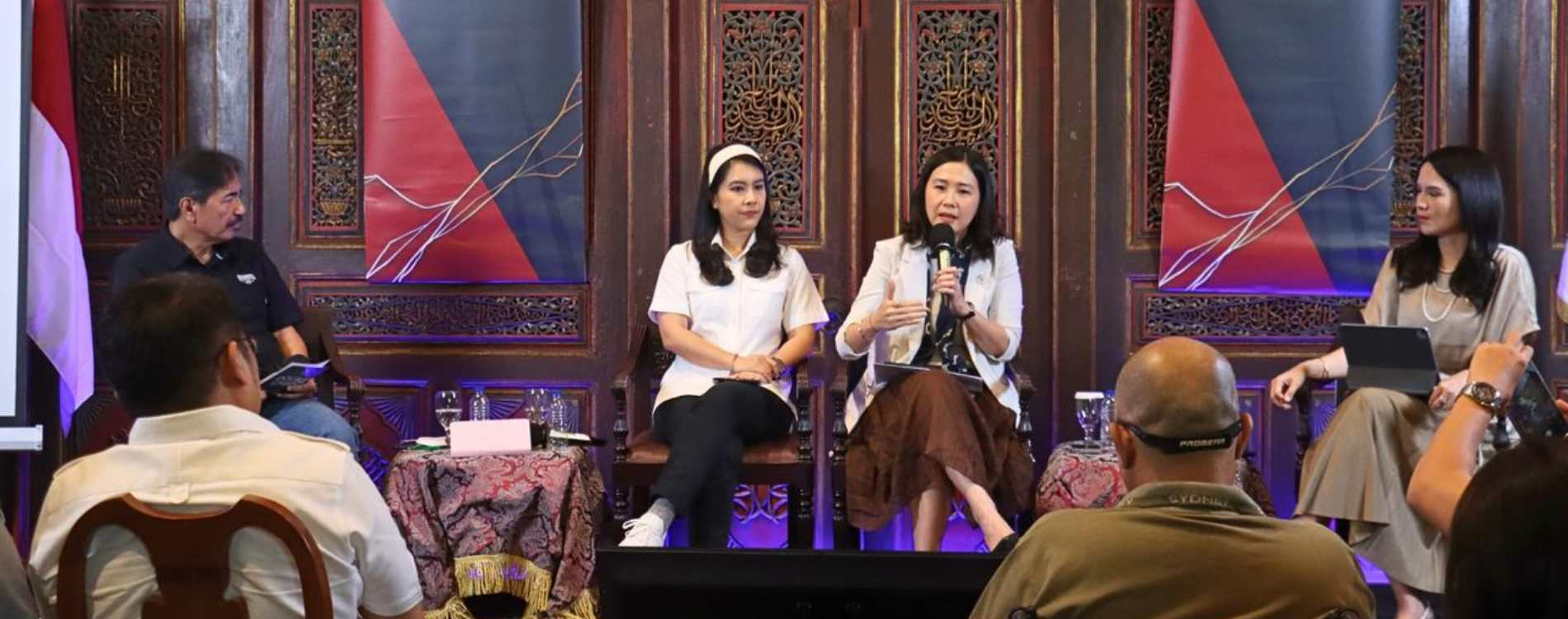 Lindungi Ketahanan Keluarga dan Anak dari Dampak Buruk di Era Digital