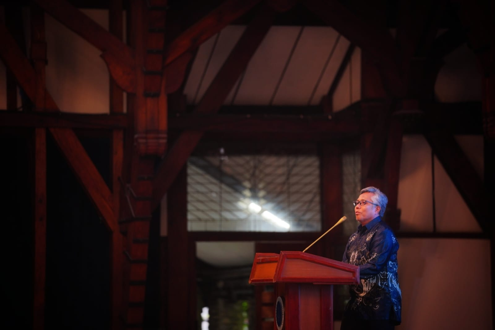 Rektor ITB, Prof. Dr. Ir. Tatacipta Dirgantara. Sumpah Pemuda 5.0: Menyatukan Ilmu, Teknologi, dan Kemanusiaan