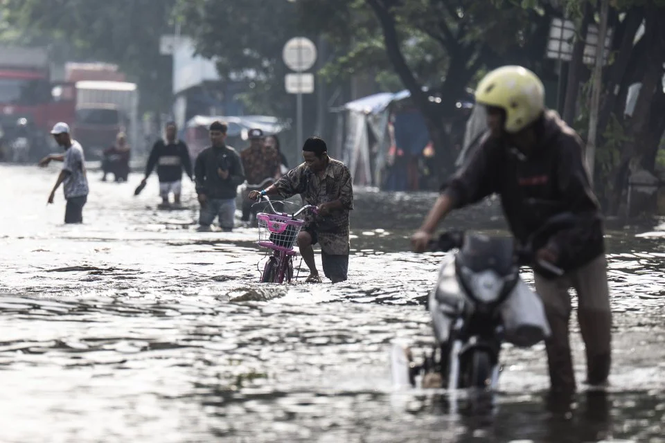 BMKG Peringatkan Potensi Banjir Rob di Pesisir Jakarta pada 3–12 November 2025