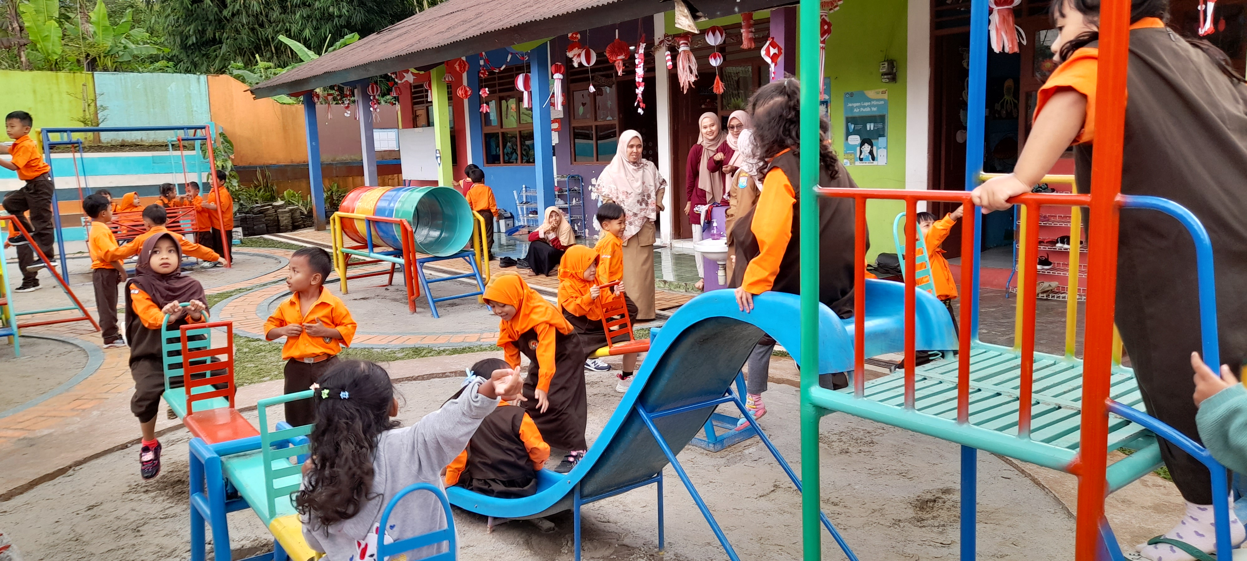 Implementasi Digitalisasi Pembelajaran dan Revitalisasi Satuan PAUD di Kulon Progo Jogyakarta Dapat Apresiasi