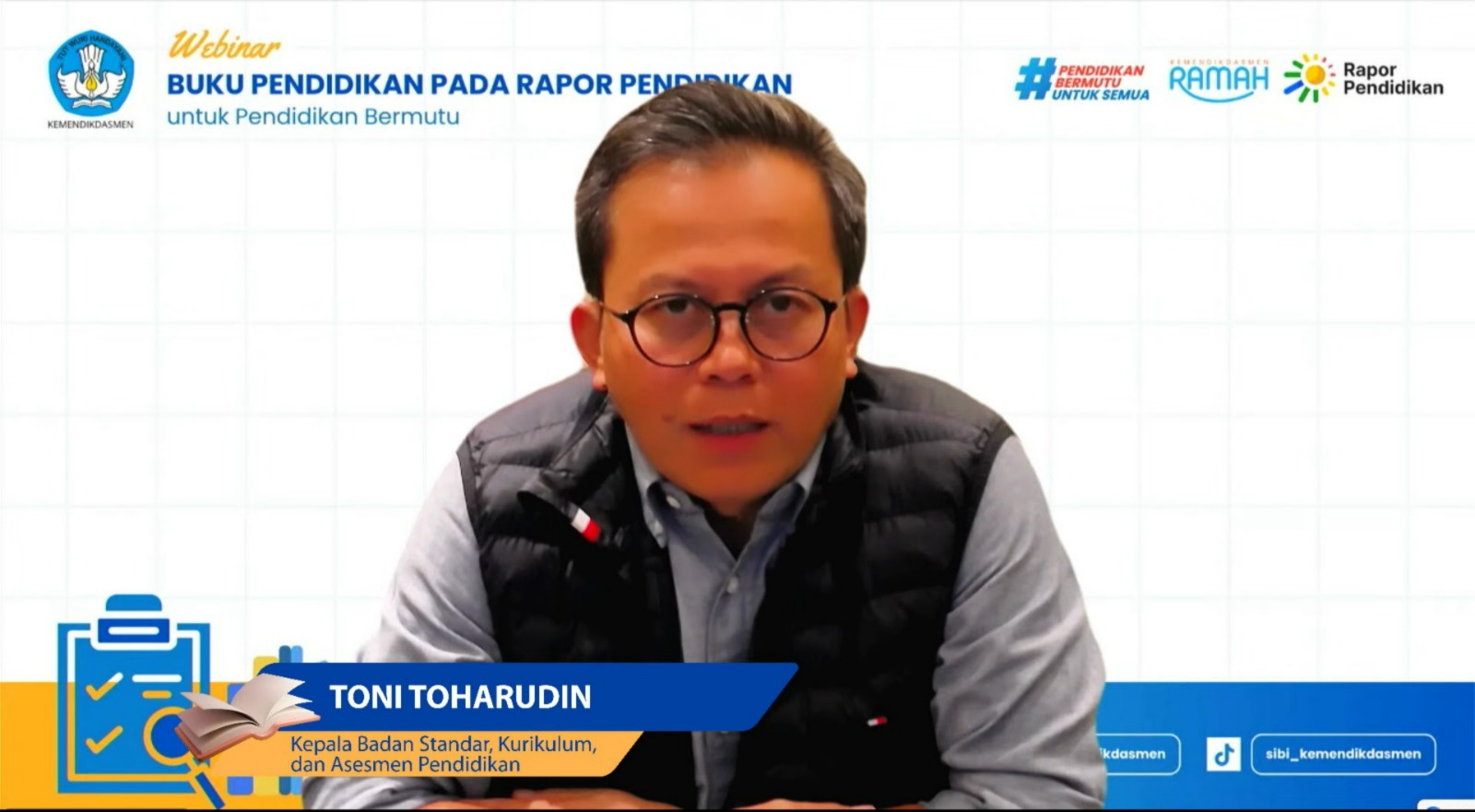 Buku Pendidikan Jadi Indikator dalam Rapor Pendidikan untuk Dorong Mutu Belajar