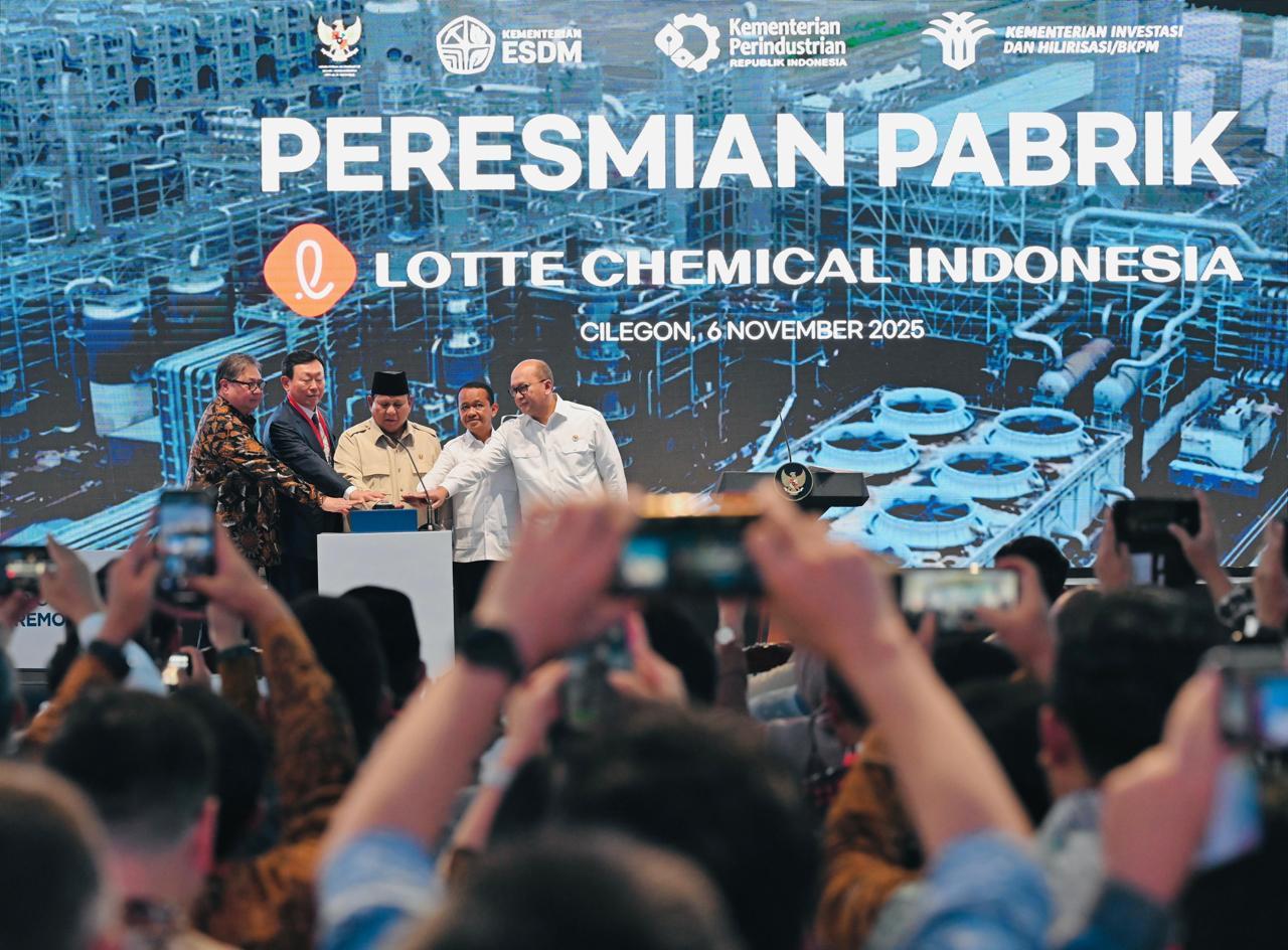 Pabrik Petrokimia Senilai 3,9 Miliar Dolar AS di Cilegon Diresmikan Presiden