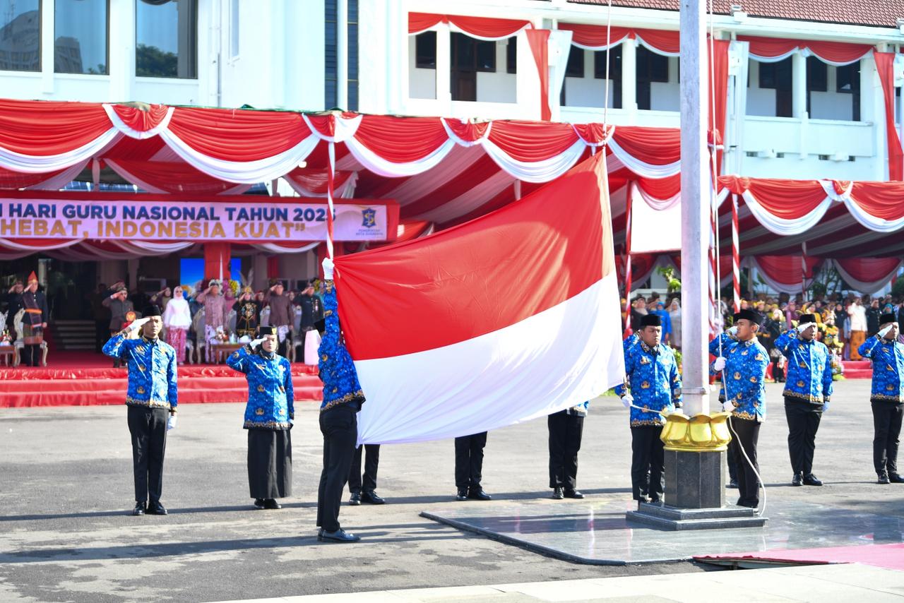 Hari Guru Nasional Tahun 2025, Menteri Mu’ti: Guru Hebat, Kunci Indonesia Kuat