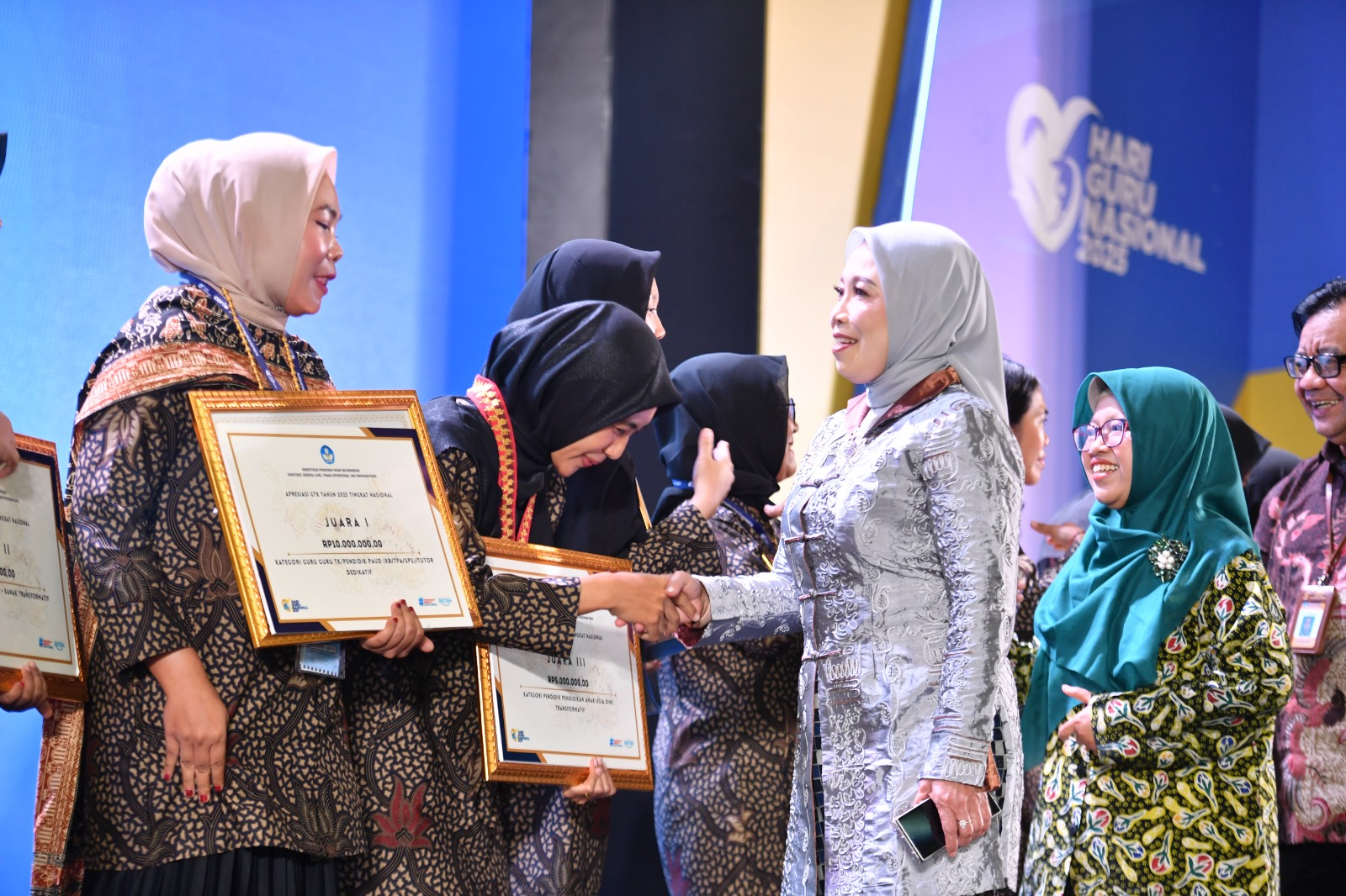 Tiga Guru SMK Raih Apresiasi GTK 2025, Keterbatasan Teknologi Bukan Penghalang Berprestasi