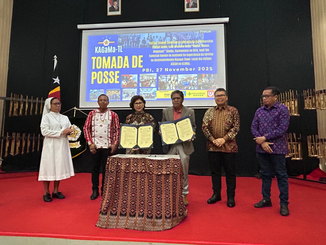 Rektor UGM Terima Penghargaan Pemerintah Timor Leste