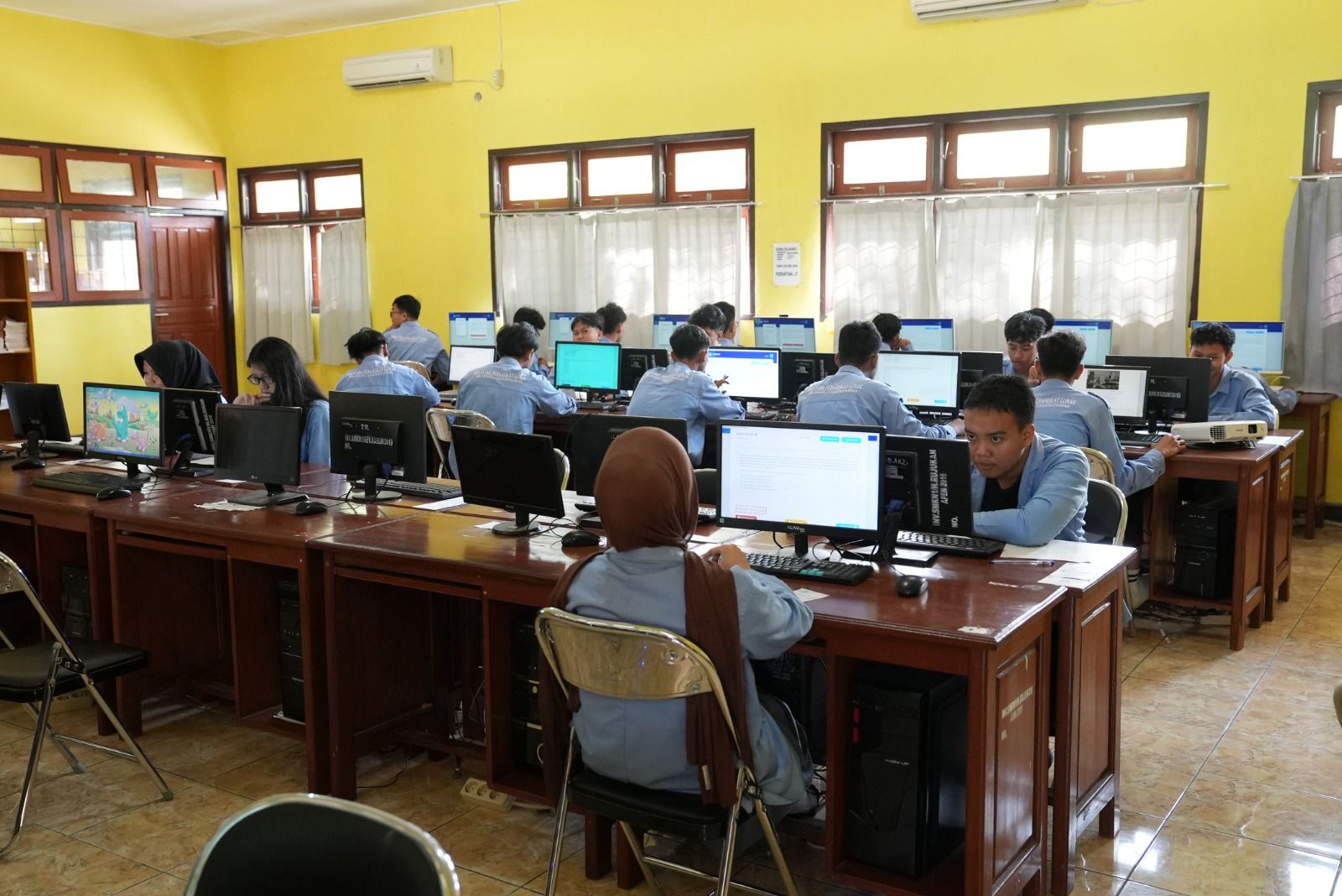Apresiasi Dirjen Vokasi: Strategi SMKN 1 Tanjungpandan dalam Memetakan TKA dan PKL Jadi Model Vokasi Nasional.