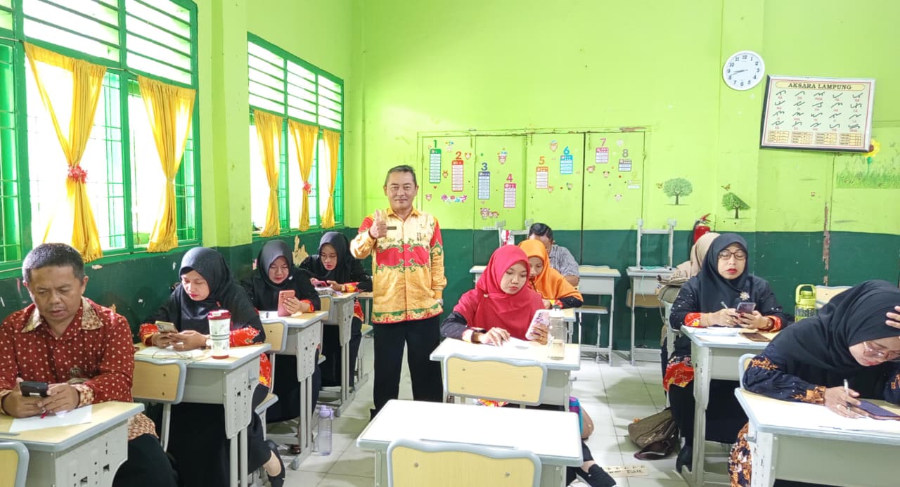 Uji Kompetensi Guru SD dan SMP Digelar Serentak di 14 Kabupaten Lampung, 25.758 Peserta Gunakan Platform Schoolmedia