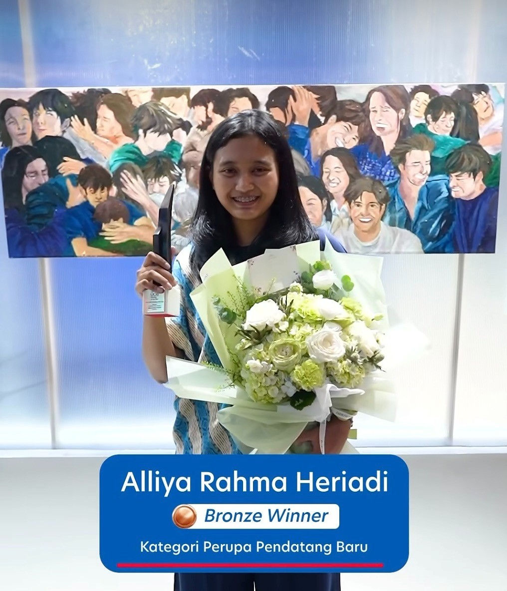 Alliya Rahma Heriadi Raih Penghargaan Nasional UOB Painting of the Year ke-15