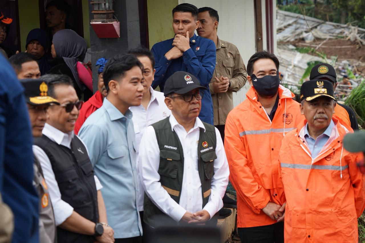 Operasi SAR Longsor Cisarua Bogor Dilakukan 24 Jam Non-Stop, Keselamatan Warga Jadi Prioritas