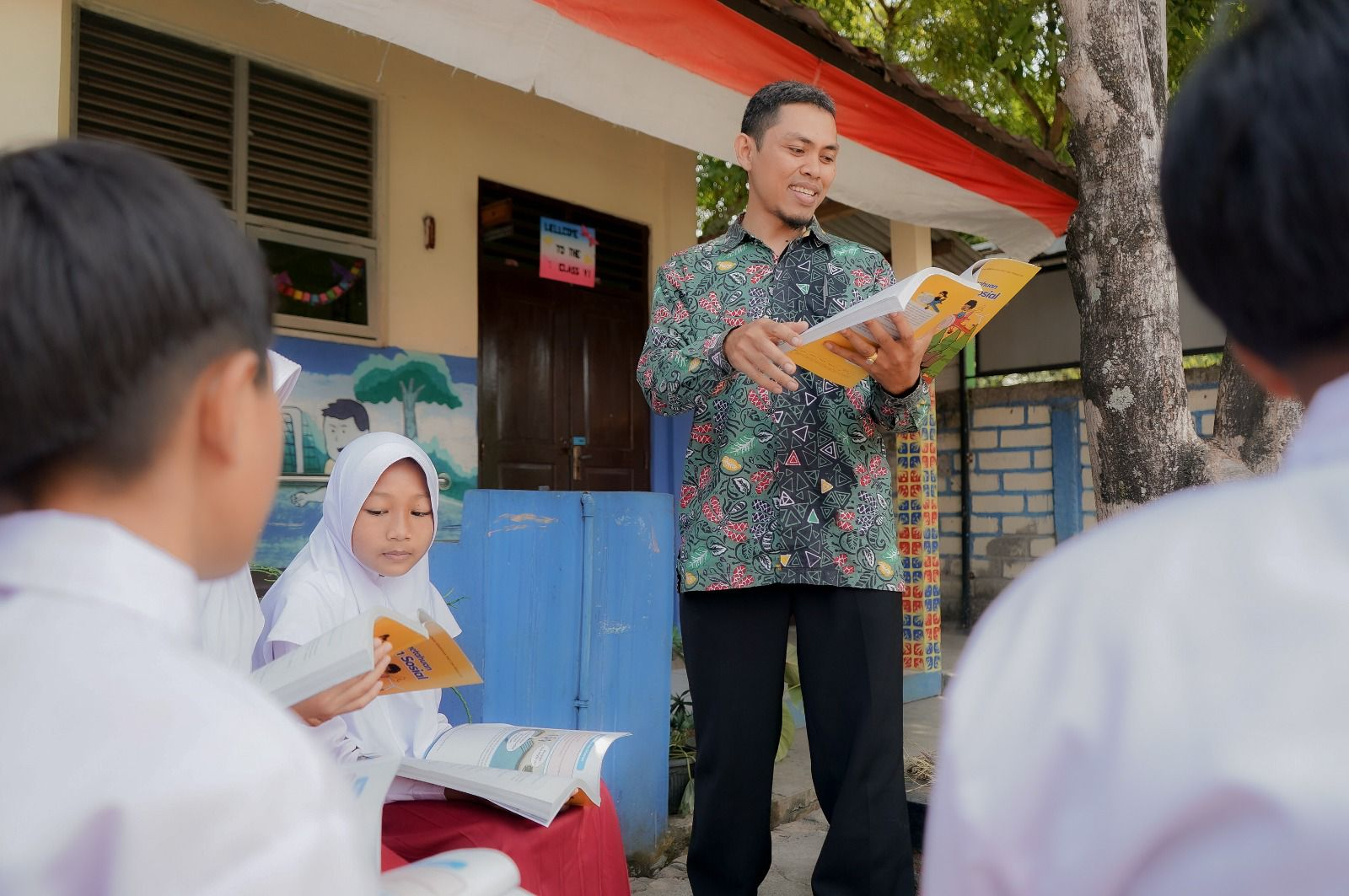 Kemendikdasmen Alokasikan Rp 14 Triliun untuk Tingkatkan Kesejahteraan Guru Non-ASN