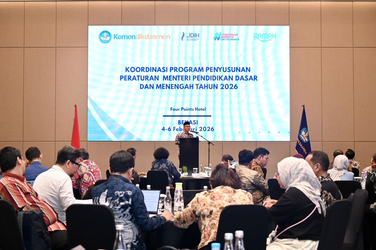 Perkuat Tata Kelola Pendidikan Melalui Penataan Regulasi yang Implementatif