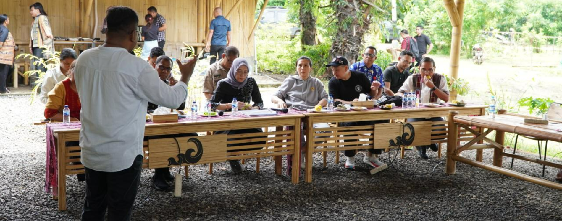 Keadilan di Meja Makan, Wamen PPPA Veronica Tan Dorong Perempuan NTT Kuasai Perhutanan Sosial