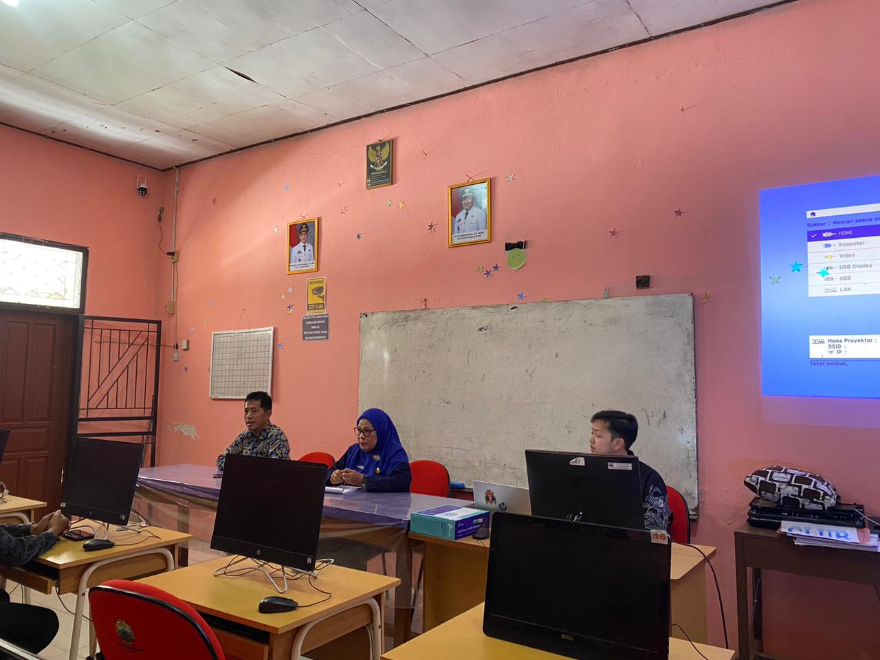 Pengenalan Aplikasi Schoolmedia Dorong Digitalisasi Pendidikan di Lampung Selatan