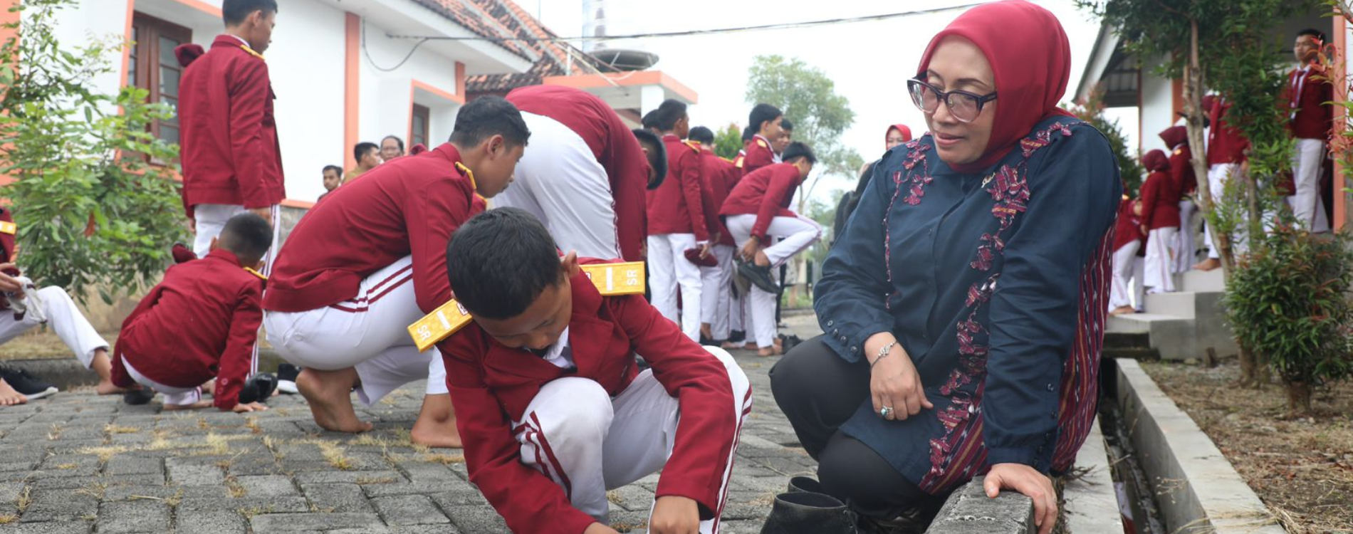 Menteri PPPA Tinjau Sekolah Rakyat Ponorogo: Pastikan Hak Pendidikan dan Perlindungan Anak Terpenuhi