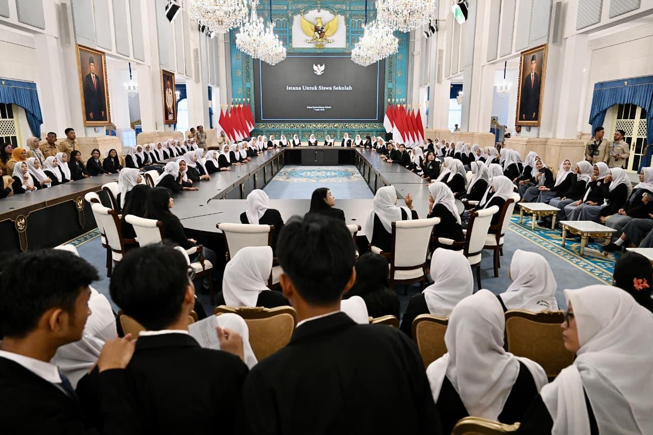 Presiden Prabowo Buka Istana untuk Anak-Anak Sekolah