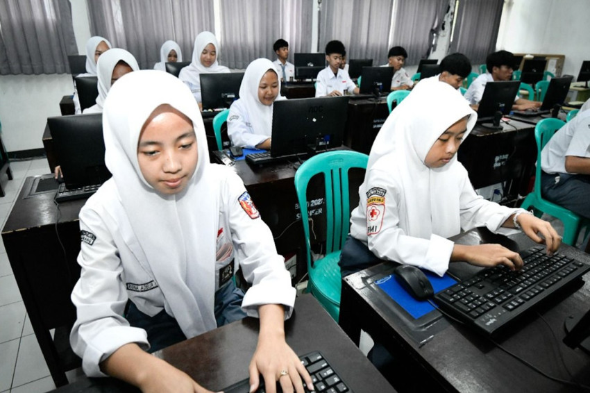 Pendidikan Kita Hasilkan Generasi Penghafal, Bukan Pemikir: Alarm bagi Pendidikan Indonesia