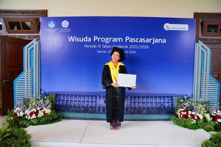 Tania Putry Bisa Lulus MM FEB UGM dalam Waktu 1 Tahun 1 Bulan