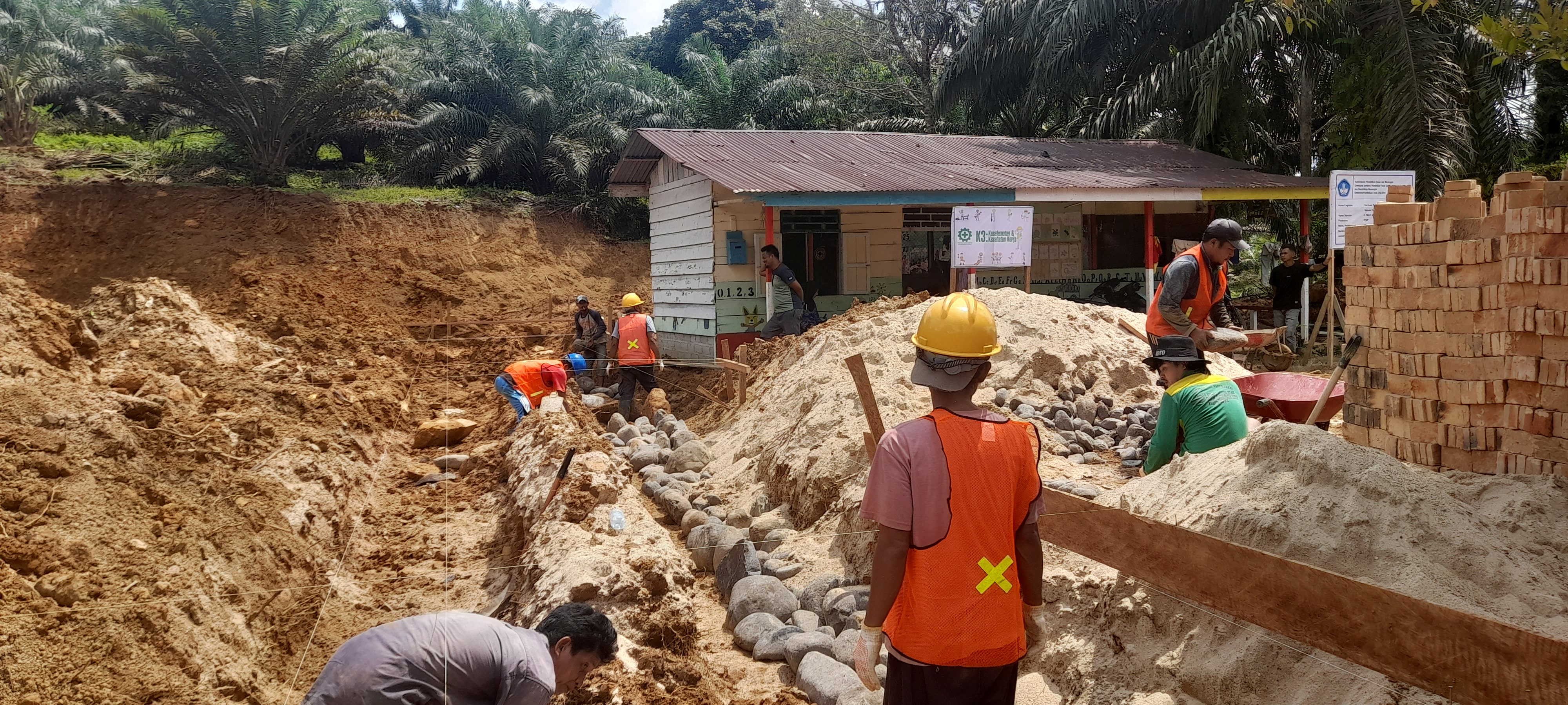 Dibalik Rimbun Sawit 10.000 Hektar Revitalisasi Satuan PAUD di Tapanuli Tengah Beri Harapan Pendidikan Bermutu dan Setara Untuk Daerah 3T