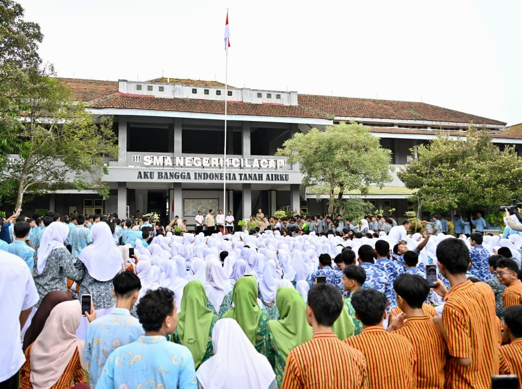 Presiden Targetkan Program Prioritas Revitalisasi Sekolah Tuntas 2028