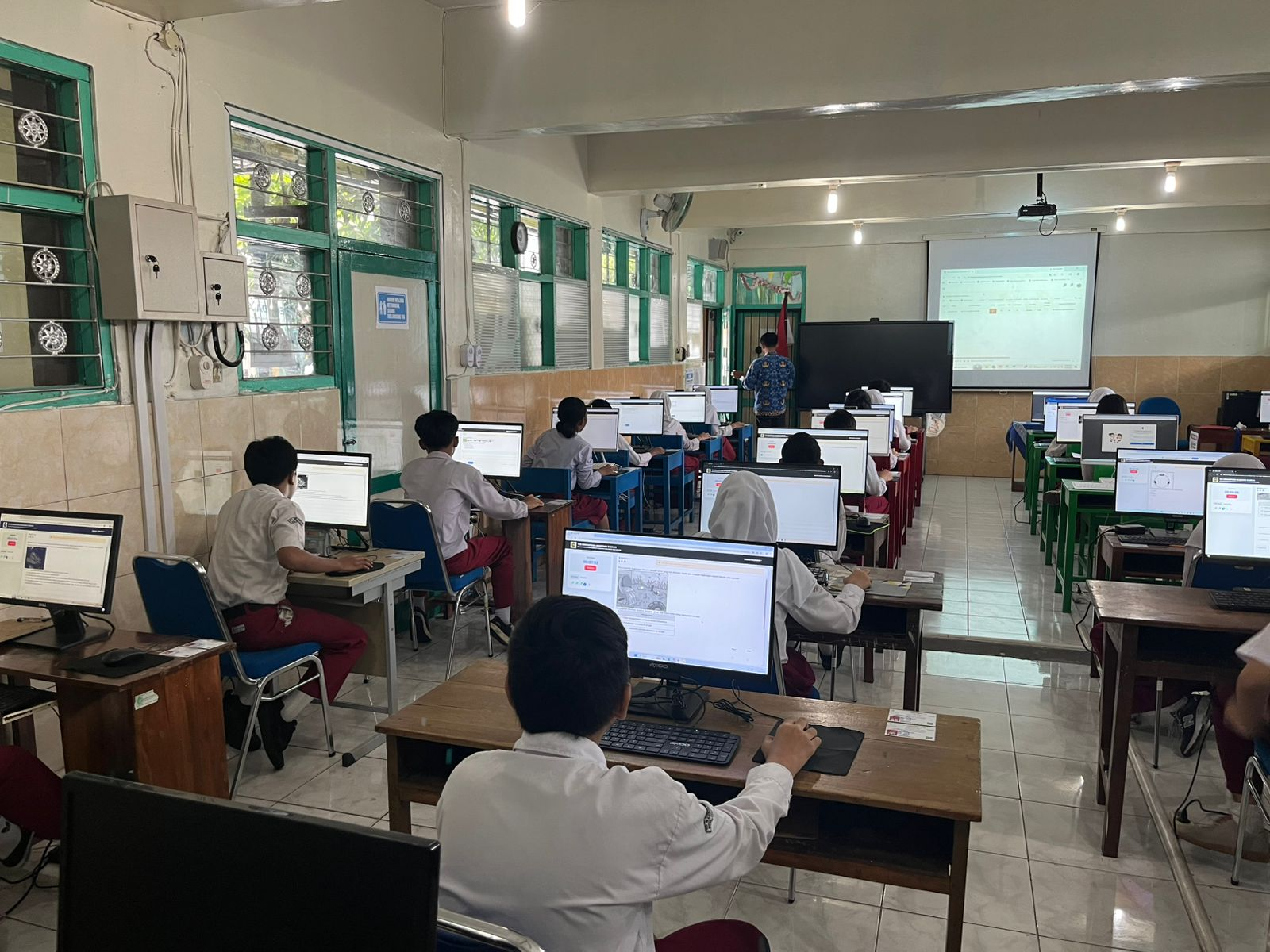 PIP dan Upaya Menjaga Keberlanjutan Sekolah di Tengah Keterbatasan