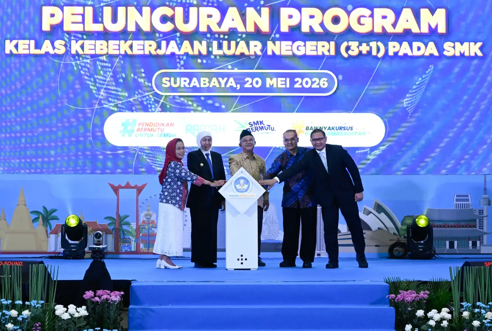 Momentum Harkitnas, Mendikdasmen Lepas 3.600 Lulusan SMK dan LKP ke Dunia Kerja Internasional