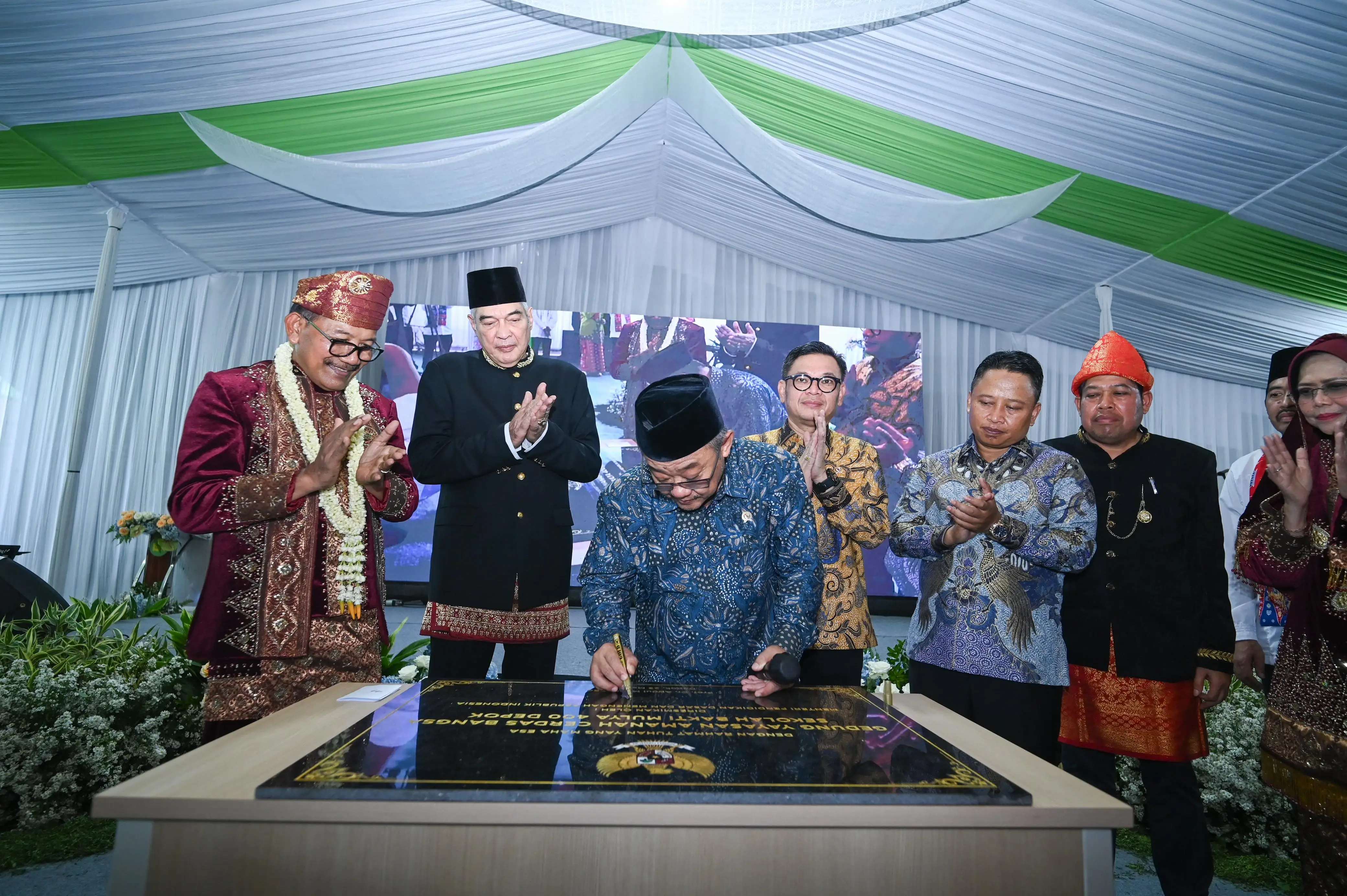 Pemerintah dan Swasta Berkolaborasi Perkuat Mutu serta Karakter Pendidikan Nasional