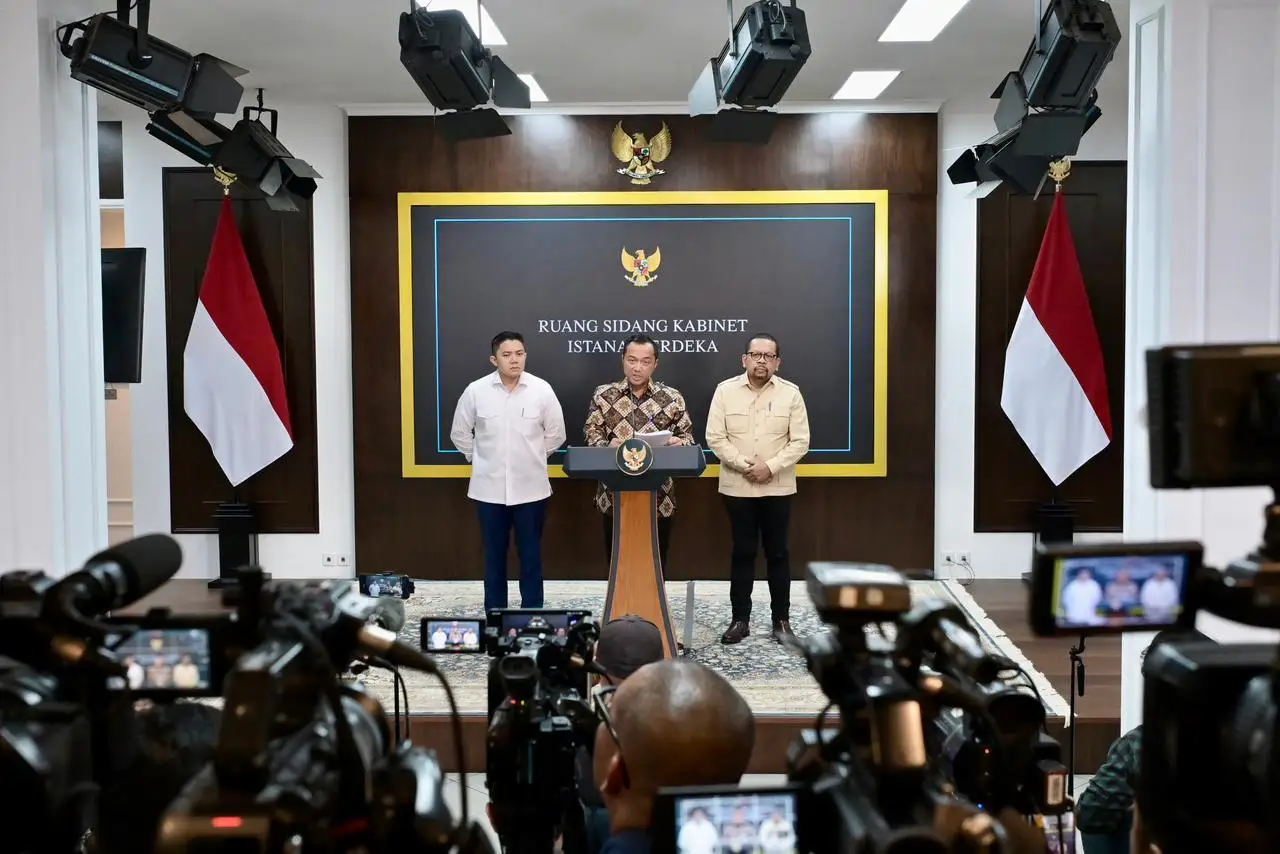 Setelah 15 Bulan Dievaluasi, Dadan Hindayana Dicopot dari Badan Gizi Nasional